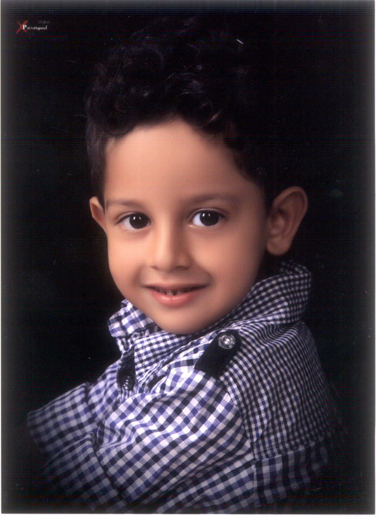 طاها نیرومند