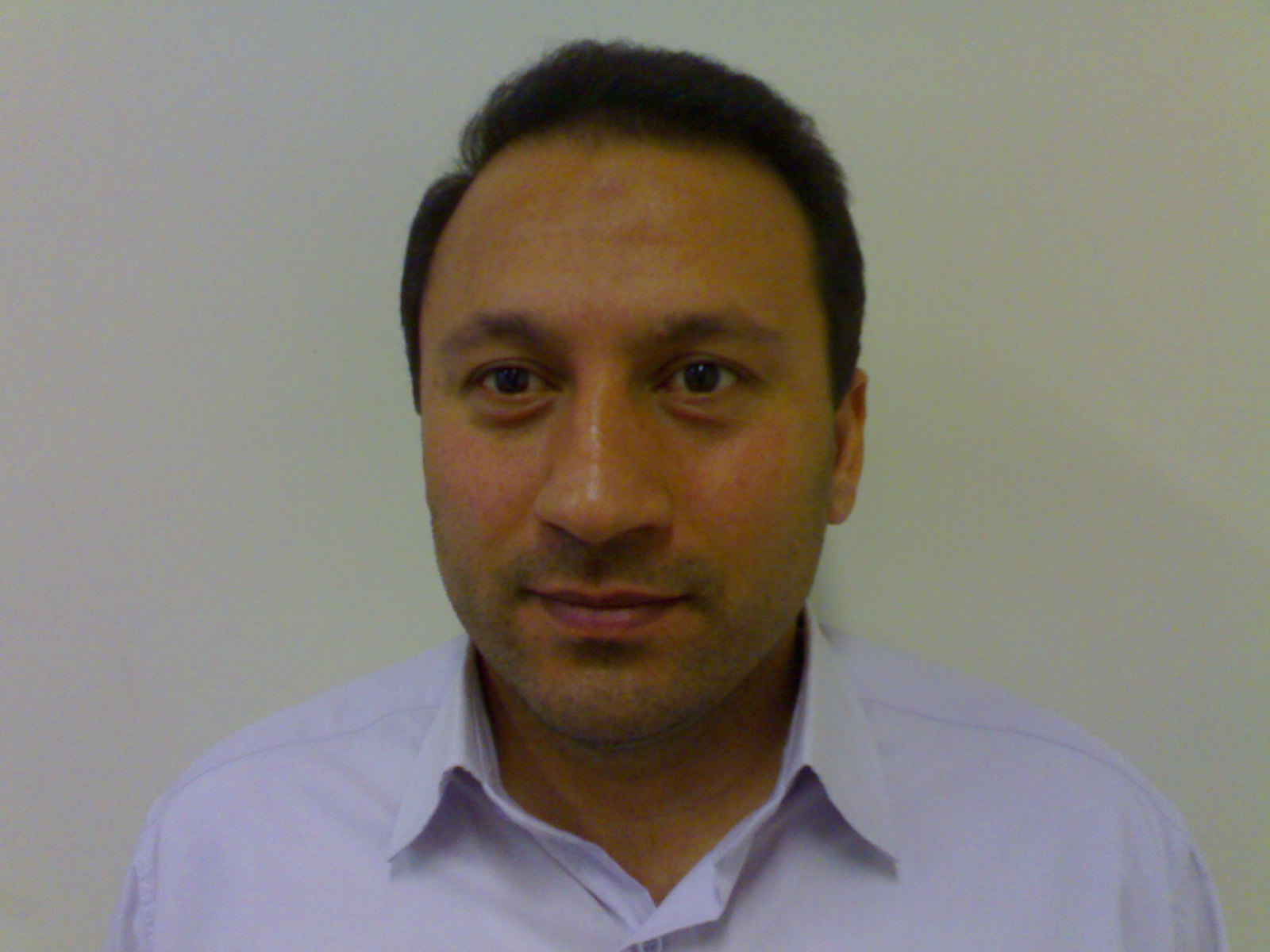  علی  ابراهیم پور