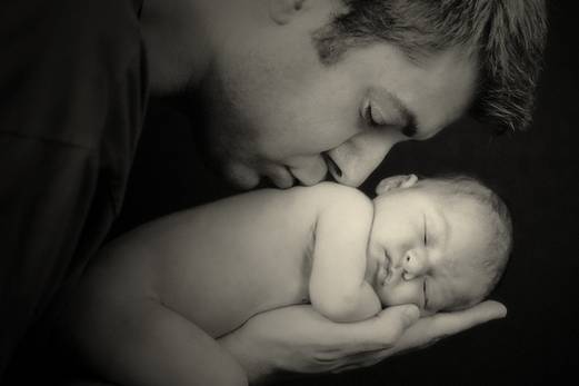  نادیا طاهری