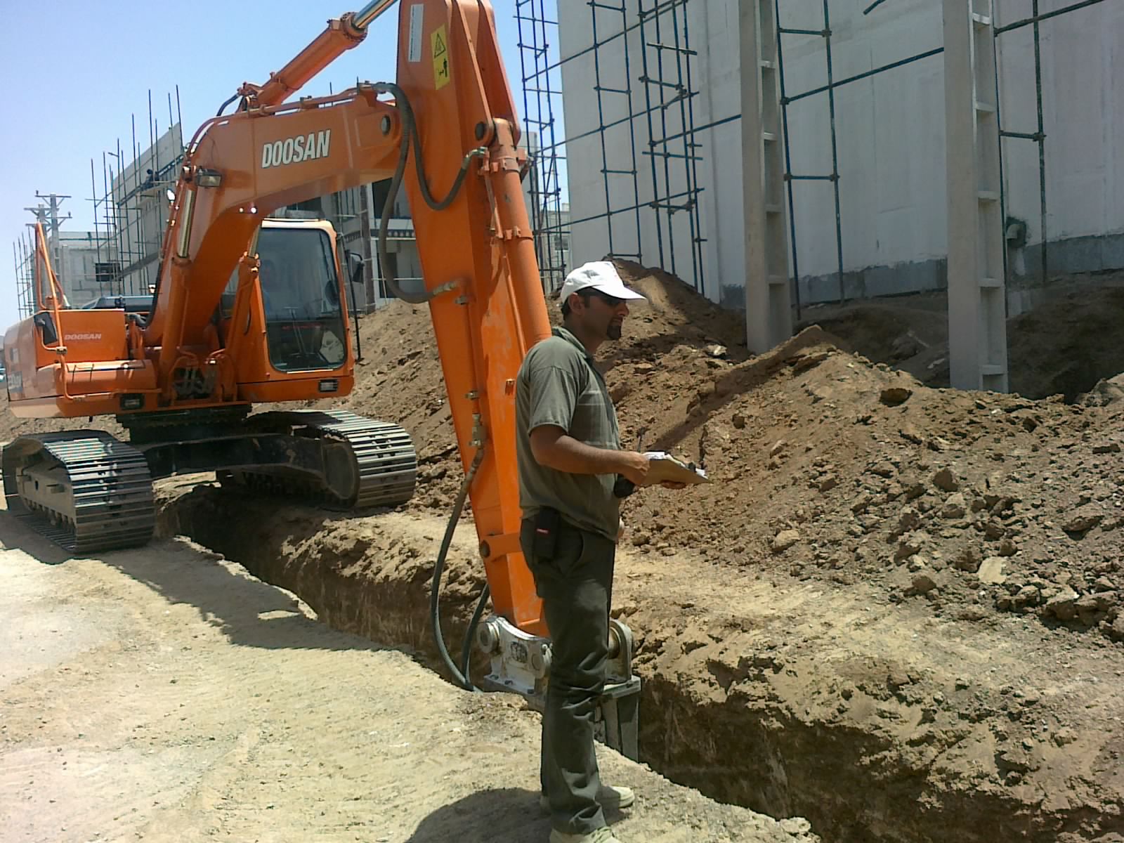 محمود سواسری